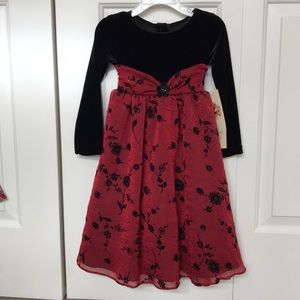 Boutique Black and Burgundy Girls Dress.  NWT.